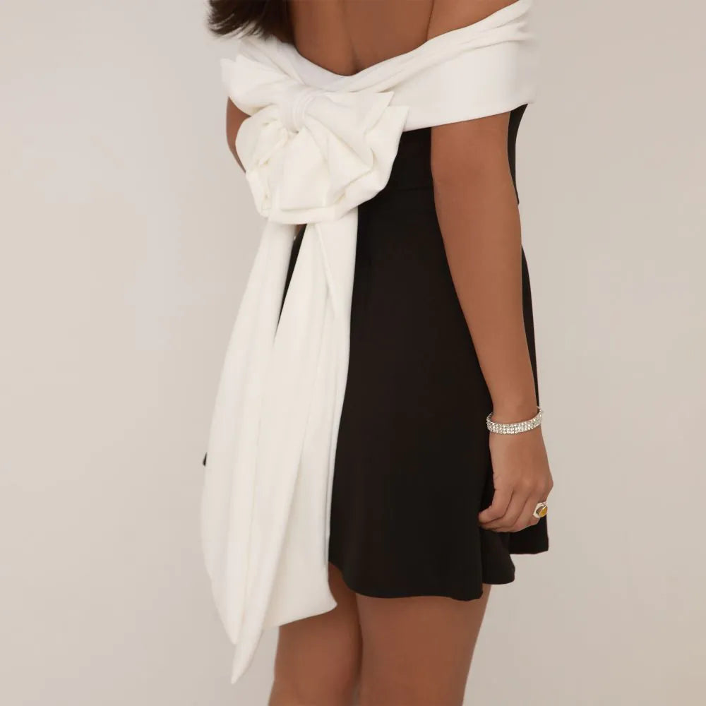 Contrast Bardot Bow Tie Back Detail Mini Dress In Black