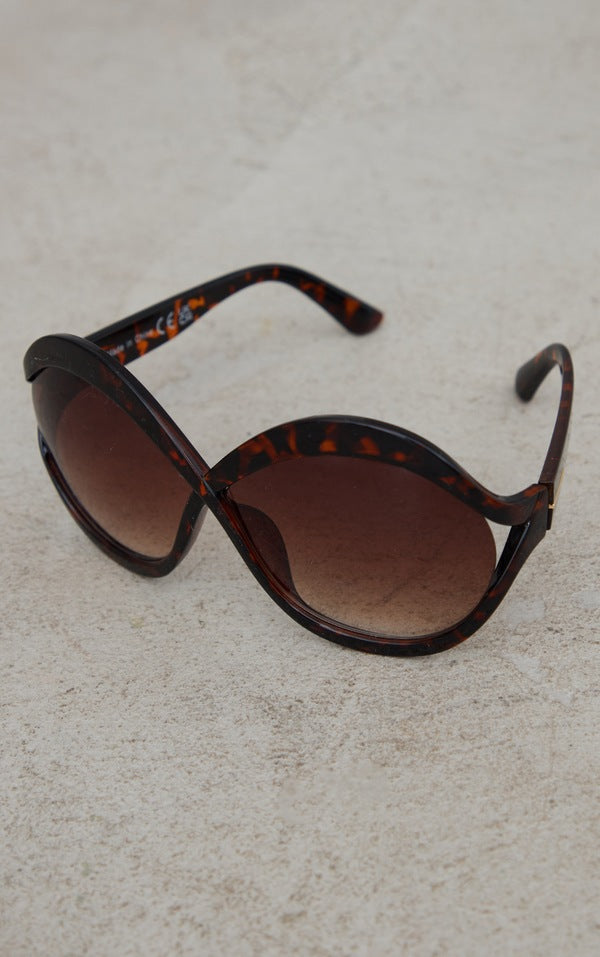 Tortoiseshell Oversized Extreme Curve Sunglasses