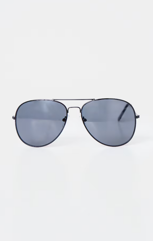 Black Metal Aviator Sunglasses