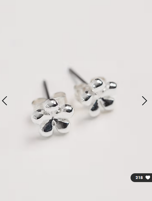 Pieces 18k plated flower studs in silver tone