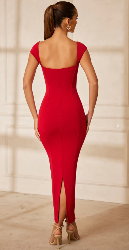 Oh Polly -Sweetheart Neckline Maxi Dress in Red
