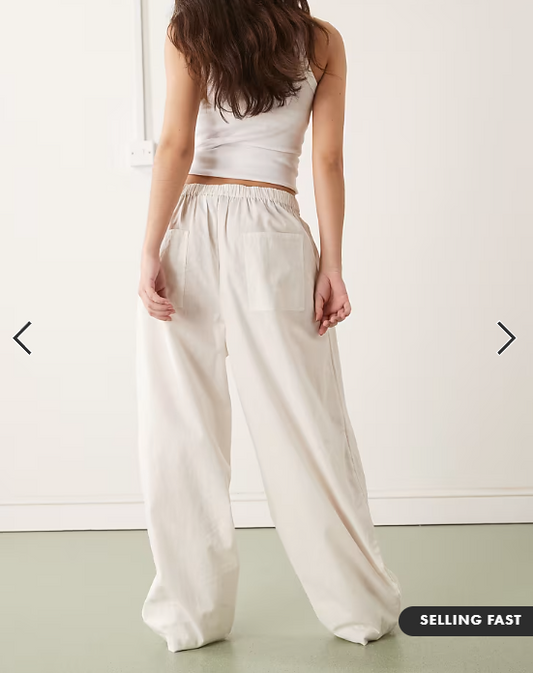 COLLUSION XL balloon pant with linen in white