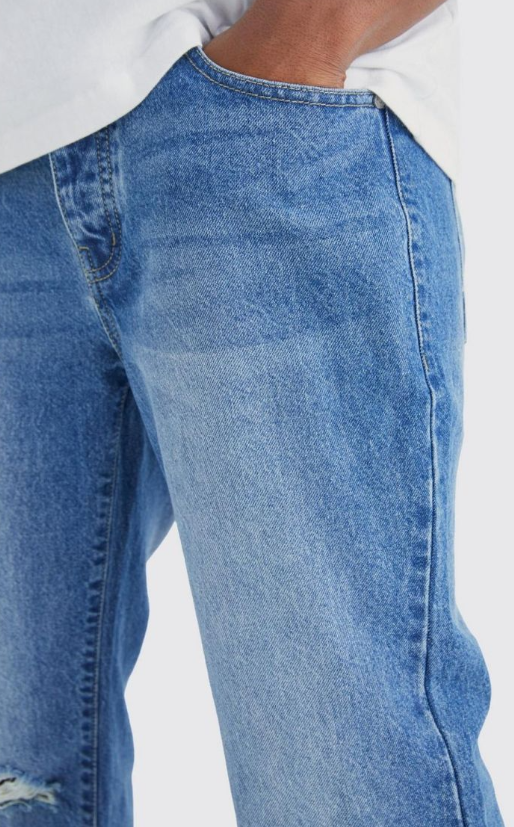BoohooMan - Relaxed Rigid Flare Jean With Knee Rips