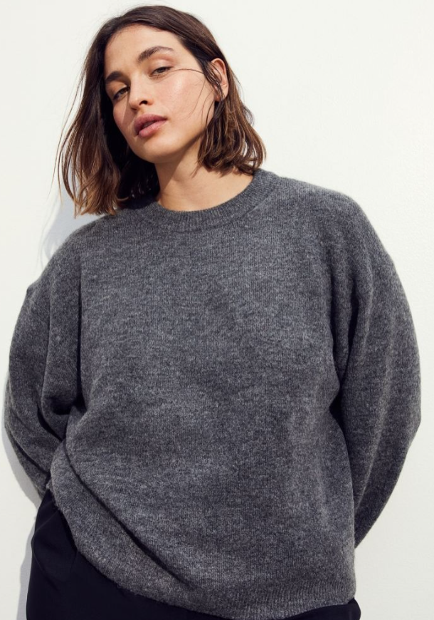 H&M - MAMA SLIT-HEM JUMPER H&M