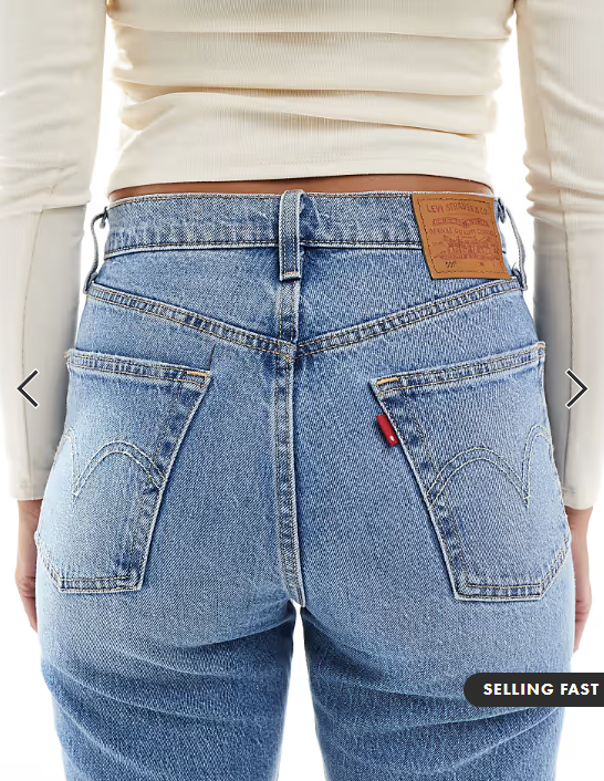 Levi's 501 straight jeans in mid blue