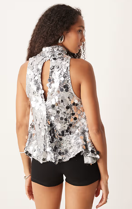 Asos - Amy Lynn oversized disc sequin high neck top in silver
