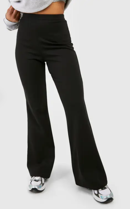 boohoo Petite Stretch Flare Leg Trouser