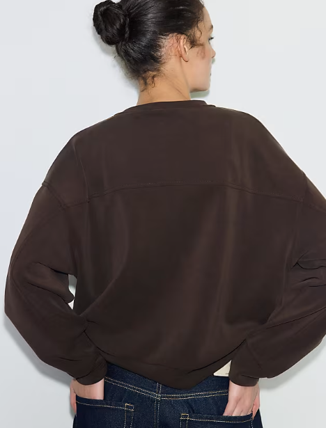 Asos - Stradivarius Basic soft-touch sweatshirt in brown