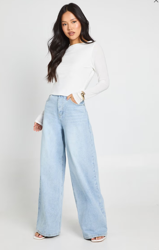 Boohoo - Petite Double Layer Slinky Long Sleeve Top - white