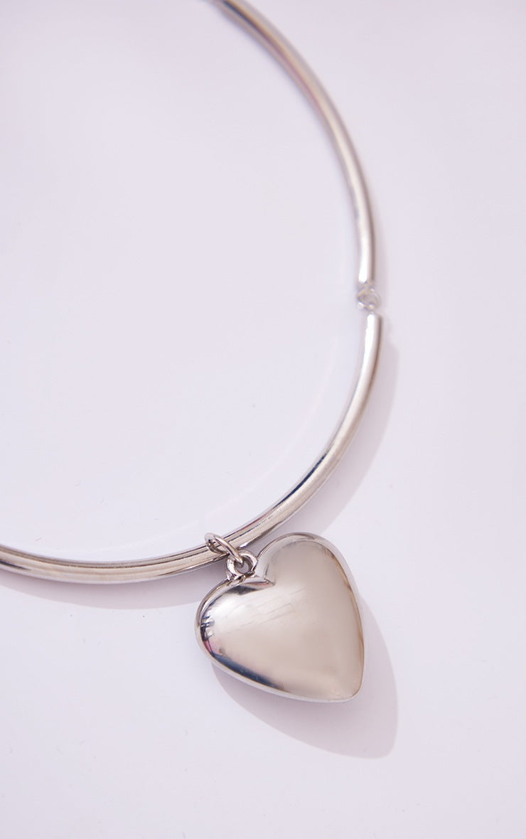 Silver Chrome Chunky Heart Necklace