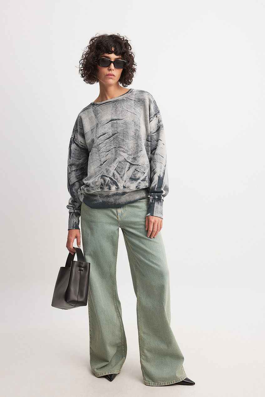 Na-kd Acid Wash Sweatshirt