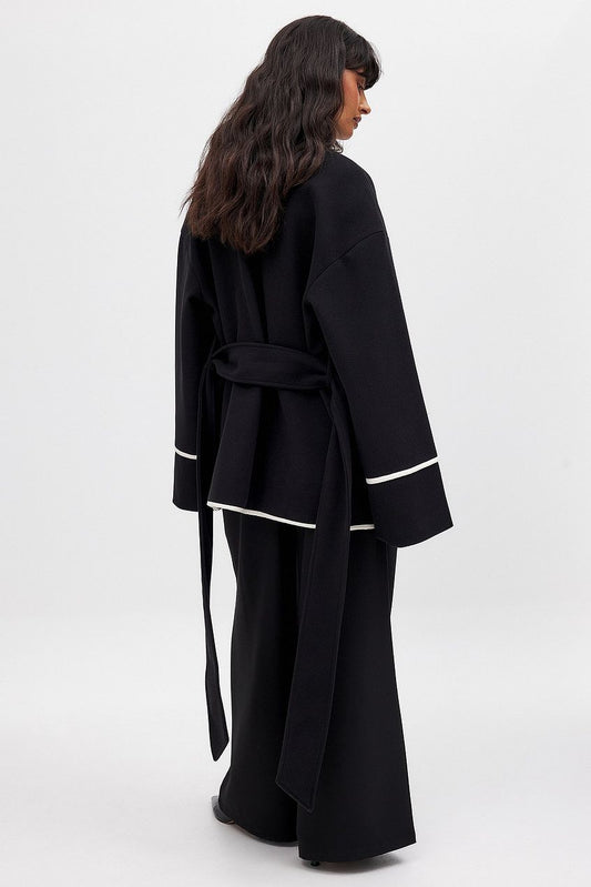 Contrast Binding Short Coat