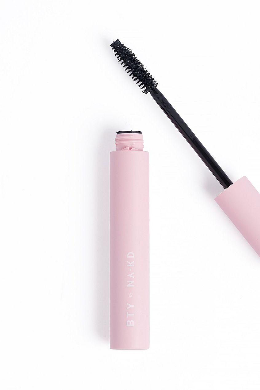 Dramatic Volume Mascara