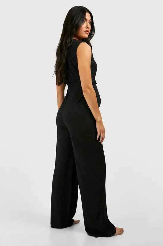 Boohoo - Maternity Rib Belted Sleeveless Lounge Jumpsuit