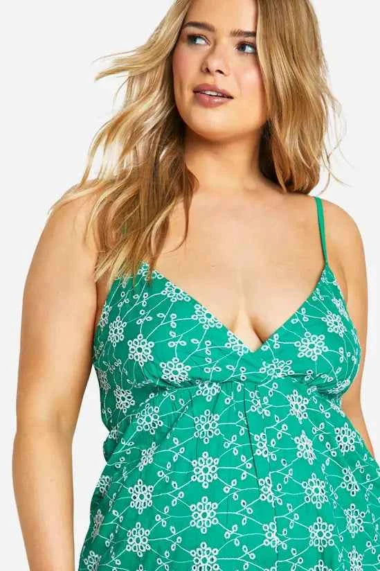 boohoo Plus Broderie Contrast Playsuit