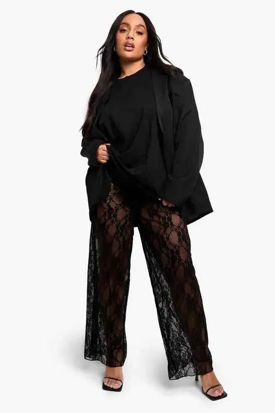Boohoo - Plus Lace Wide Leg Trousers