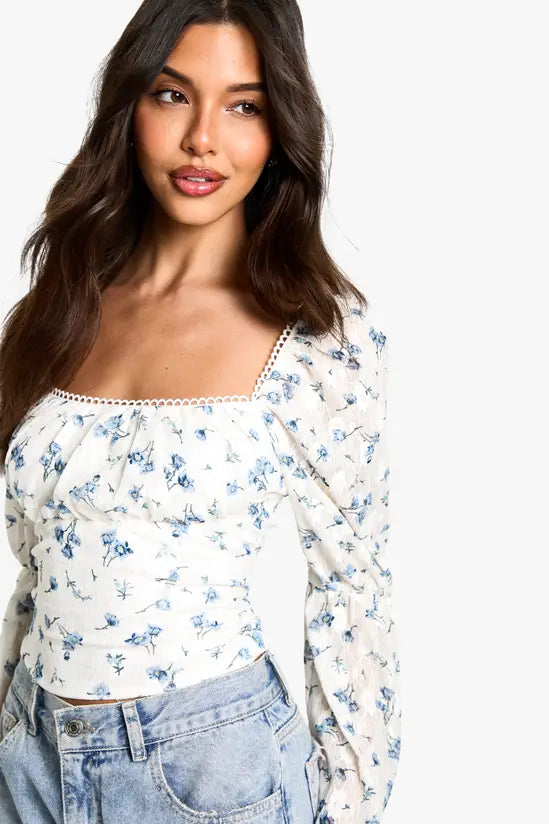 boohoo Lace Floral Flare Sleeve Milkmaid Top