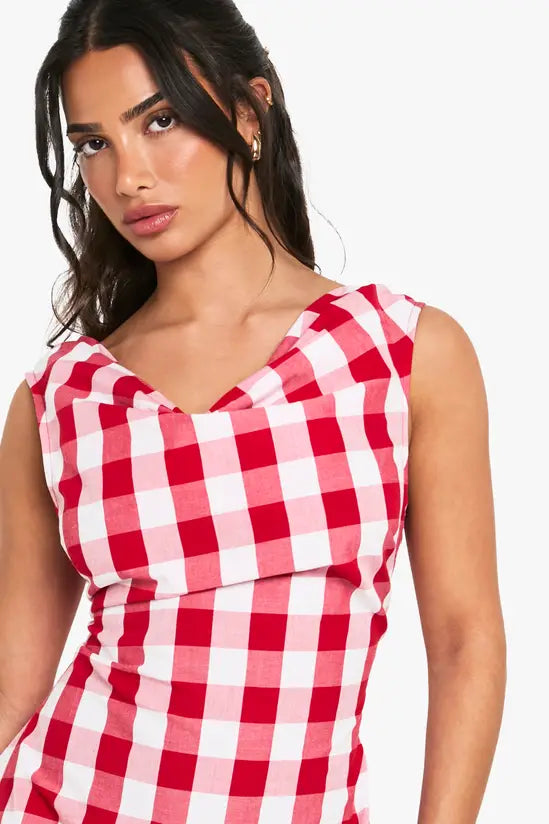 Boohoo - Petite Gingham Skater Mini Dress