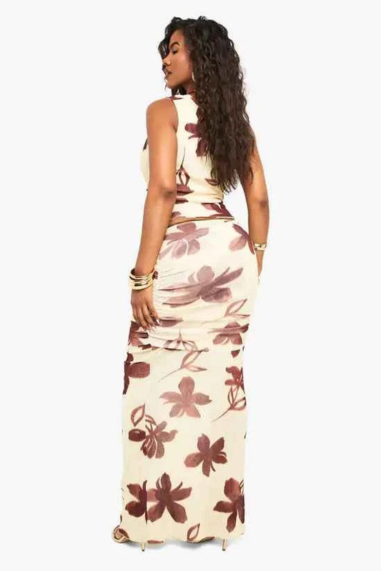 boohoo Textured Mesh Ruched Overlay Maxi Skirt