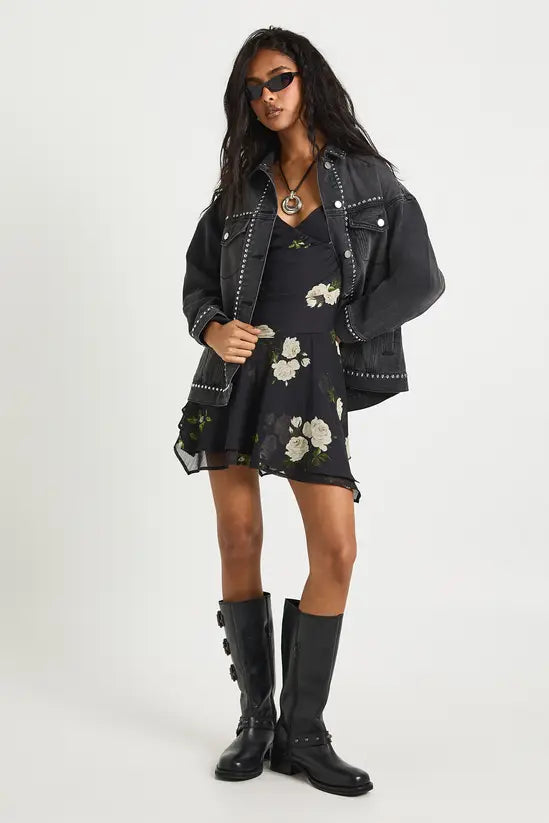 boohoo Floral Ruched Sweetheart Pleated Skater Dress
