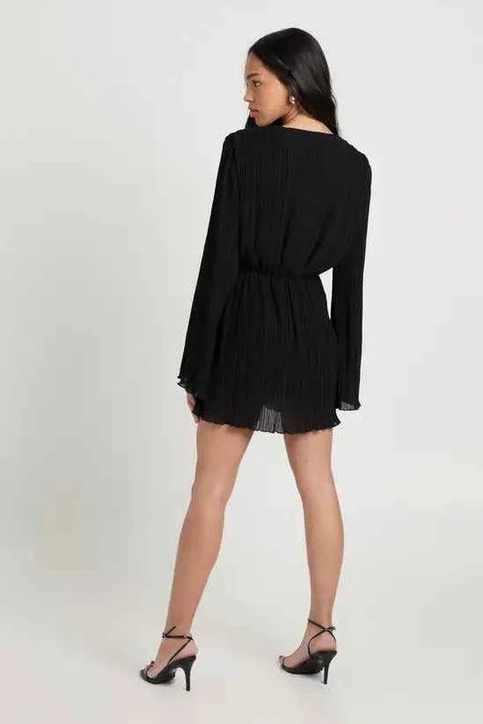 boohoo Plisse Ruffle Hem Plunge Front Skater Dress