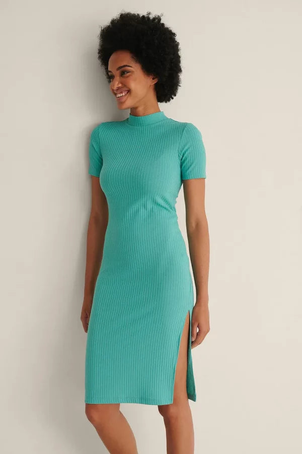 Ribbed Slit Detail Dress