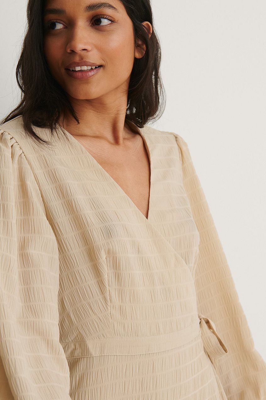 Tie Waist V-neck Midi Dress