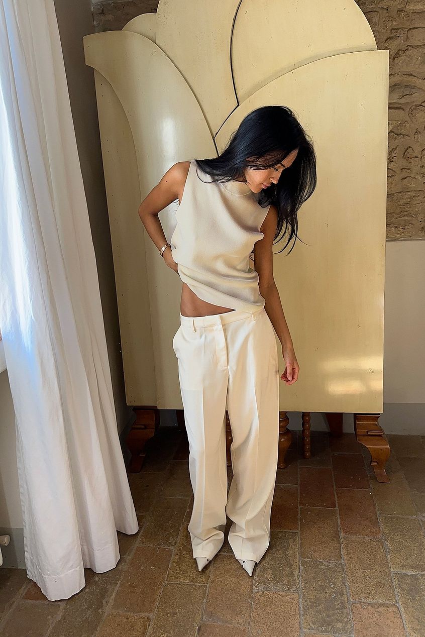 Sleeveless Straight Fine Knitted Top