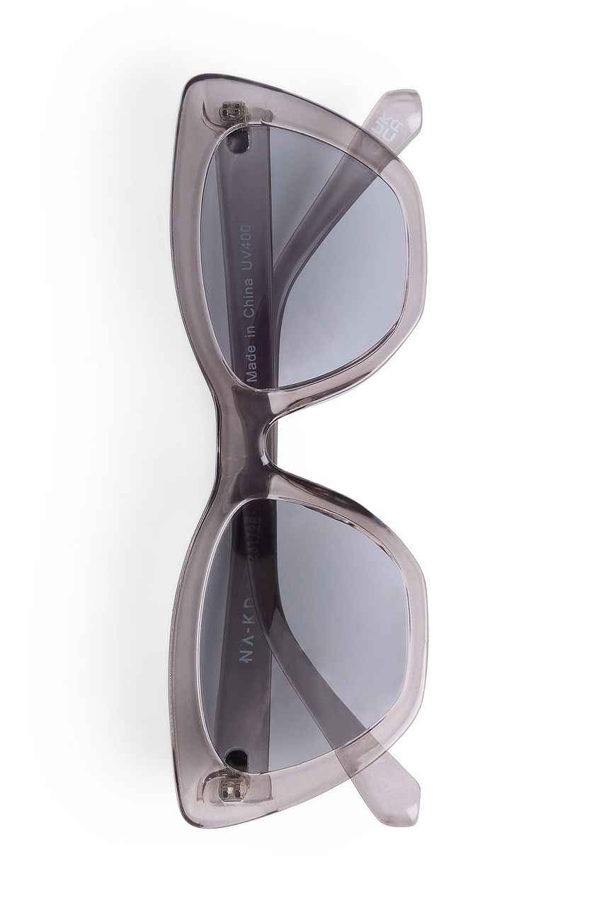 Na-kd Pointy Transparent Sunglasses