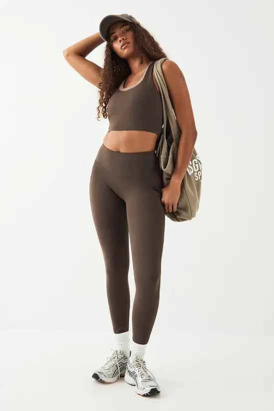 DSGN Studio Sculpt Contrast Longline Sports Bra