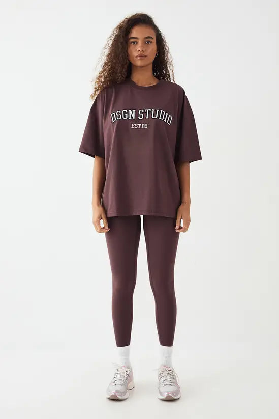 DSGN Studio Applique Oversized T-shirt