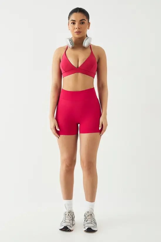 DSGN Studio - Sport Contour Bum Scrunch Seamless Short and sports bra SET