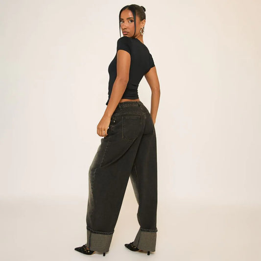 Low Rise Barrel Leg Jeans In Black Washed Denim