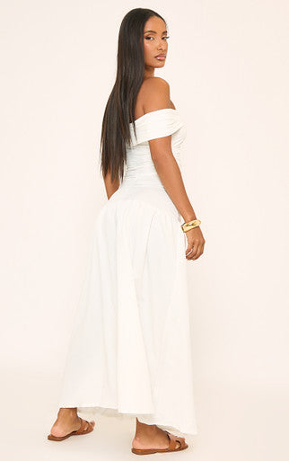 Ego - Bardot Ruched Detail Dropped Hem Midi Dress In White