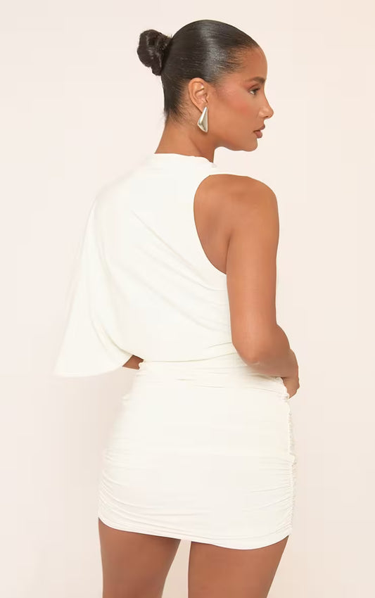 Ego - One Sleeve Asymmetric Ruched Detail Bodycon Mini Dress In Cream