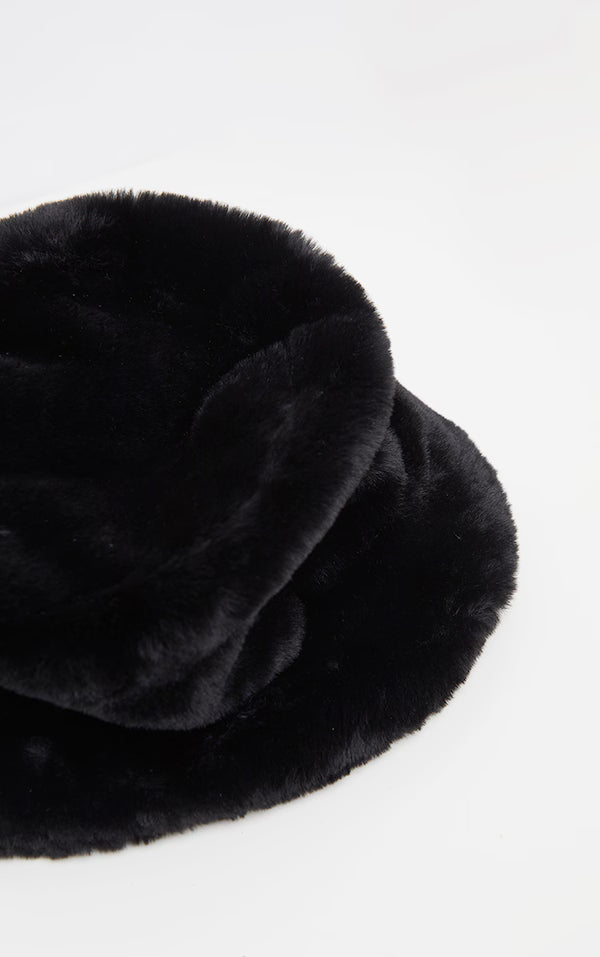 Black Faux Fur Turn Up Trim Bucket Hat