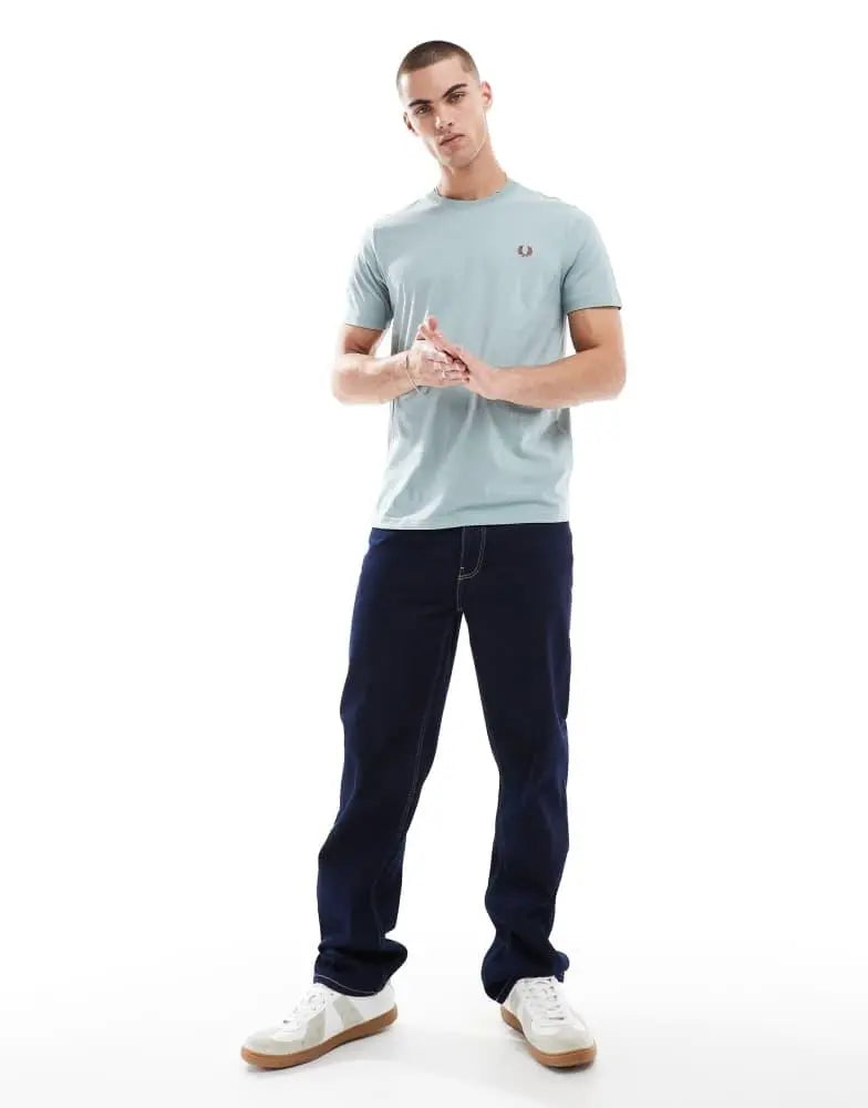 Fred Perry - t shirt in ice