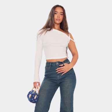 Ego - One Sleeve Twist Shoulder Strap Detail Top In White Slinky