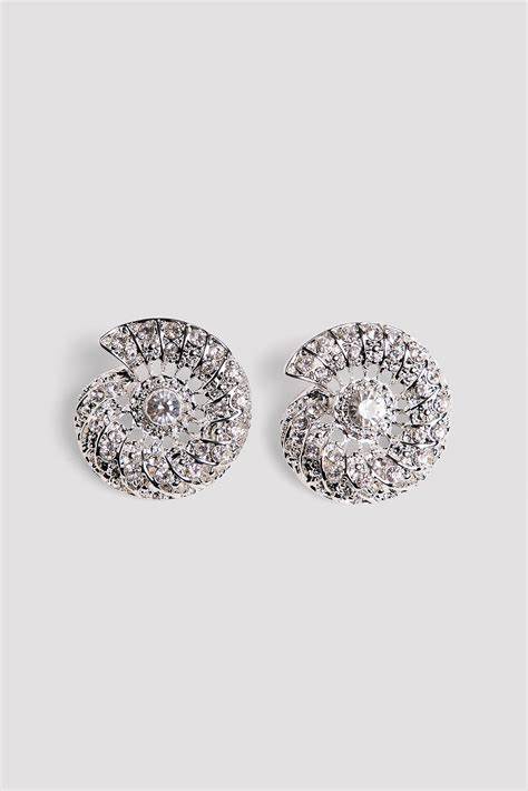 Shell Earrings