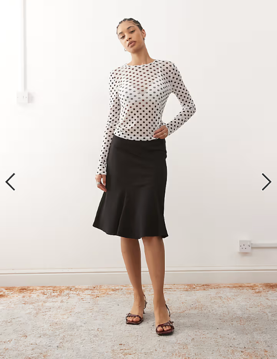 Weekday - misi skirt with slit in black
