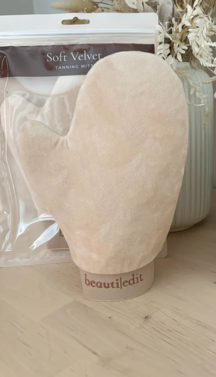 Soft Velvet Tanning Mitt – Premium Self-Tanning Application Mitt