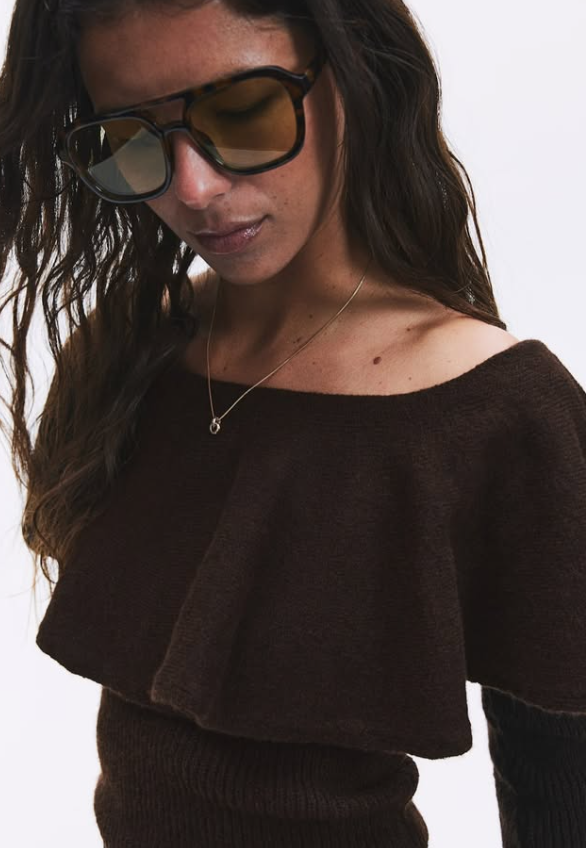 H&M FLOUNCED OFF-THE-SHOULDER SWEATER