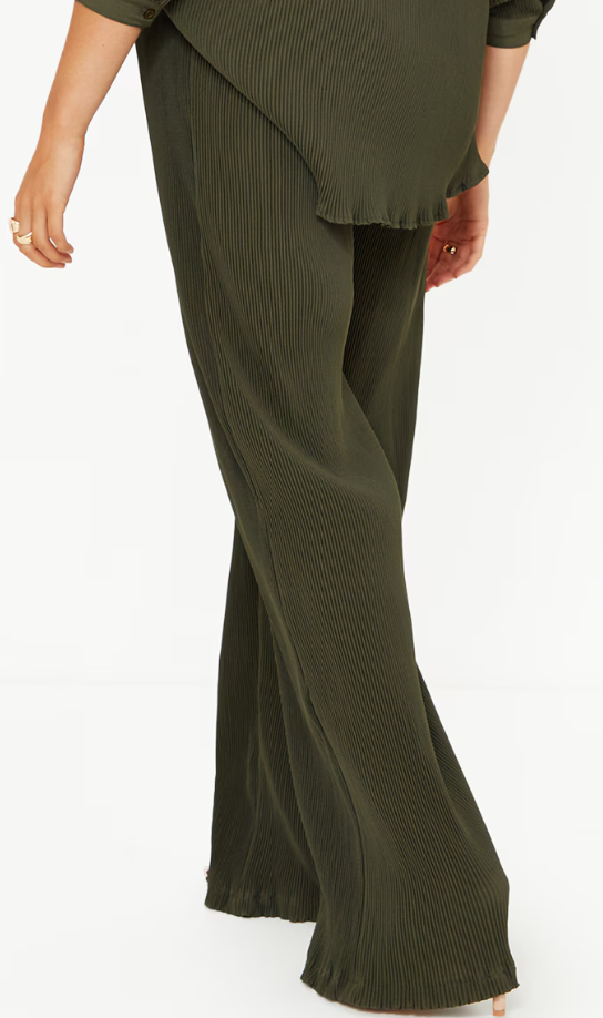 Maternity Olive Plisse High Waisted Wide Leg Pants