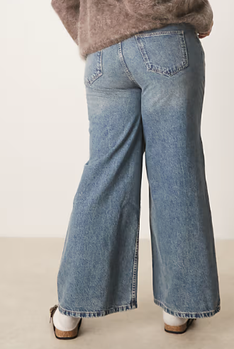 ASOS DESIGN Curve high waisted wide leg jeans with cinch in vintage wash