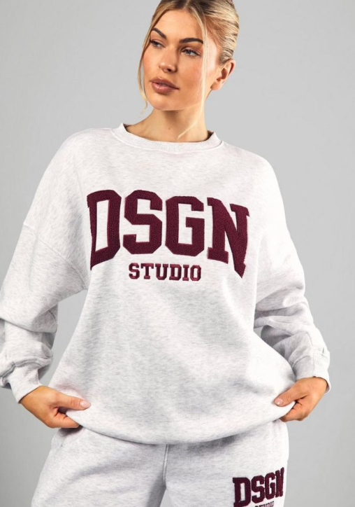 Boohoo - Dsgn Studio Toweling Applique Oversized Crew Neck Sweatshirt