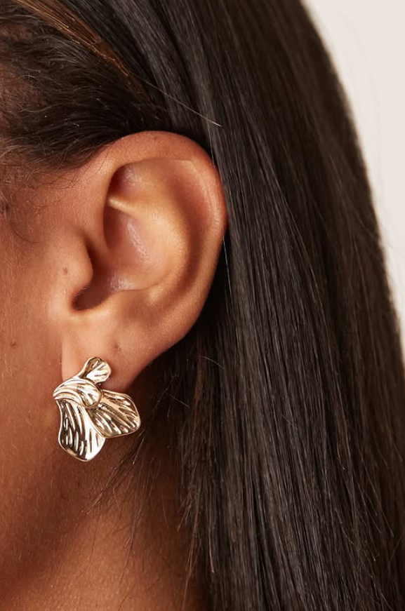 Mini floral earrings