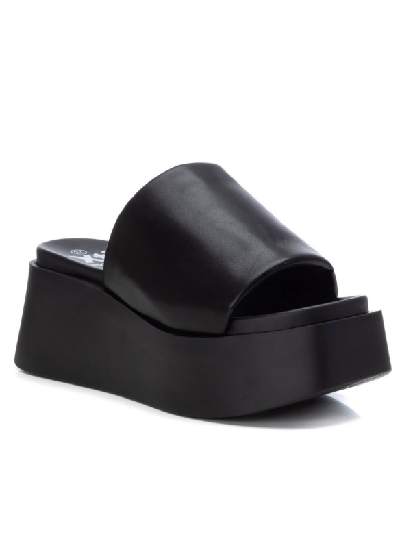 XTI - Platform sandals - black