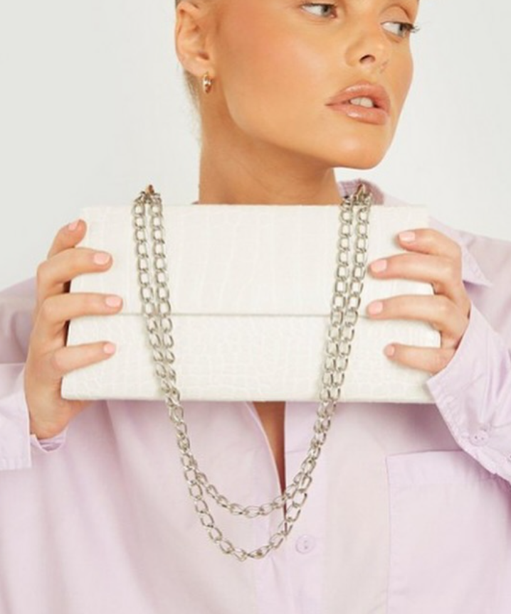 boohoo - chain strap mini cross bdoy