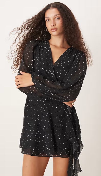 Asos - Abercrombie & Fitch long sleeve plunge neck wrap front mini dress in black star print