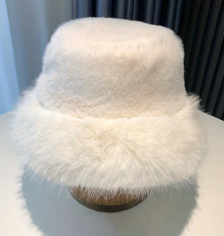 Plt - Faux fur hat